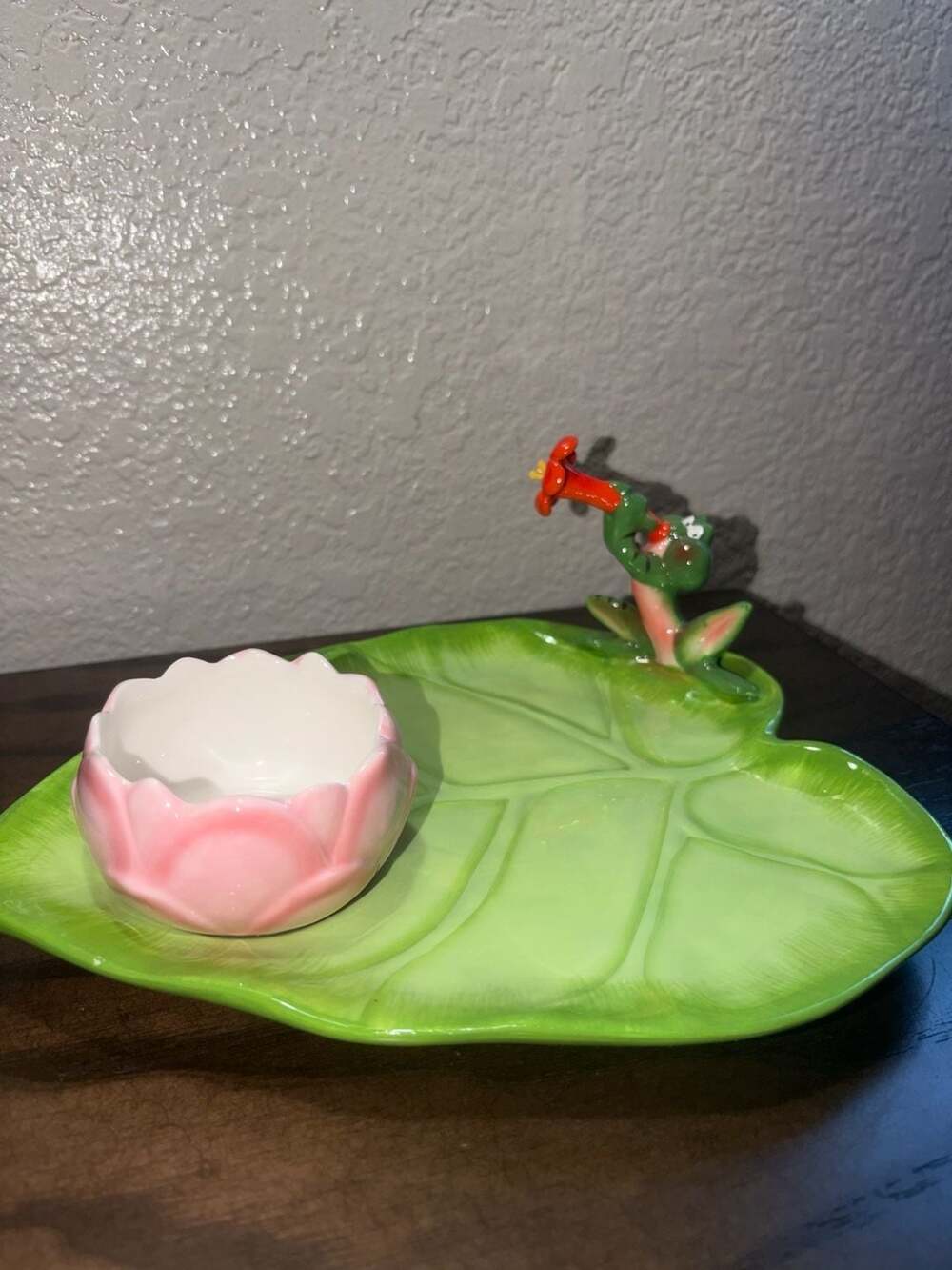 Disney Parks Tiana's Palace Lily Pad Plate Lotus Cup
